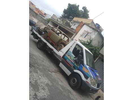 Guincho em Embu das Artes 