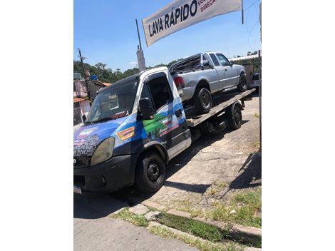 Guincho em Embu das Artes 